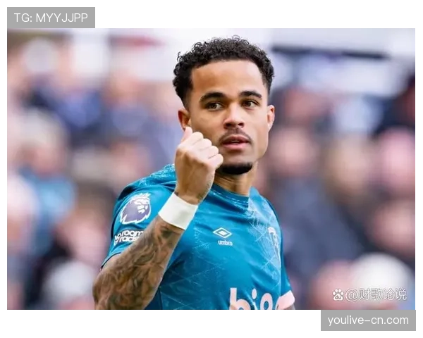 积分榜空前拥挤 从第四名切尔西到第十五名伯恩茅斯仅差一场胜场 积分榜空前拥挤 从第四名切尔西到第十五名伯恩茅斯仅差一场胜场