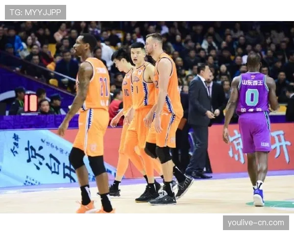 传统强队辽宁新疆陷入困境 外援选择失误与主力伤缺成主因