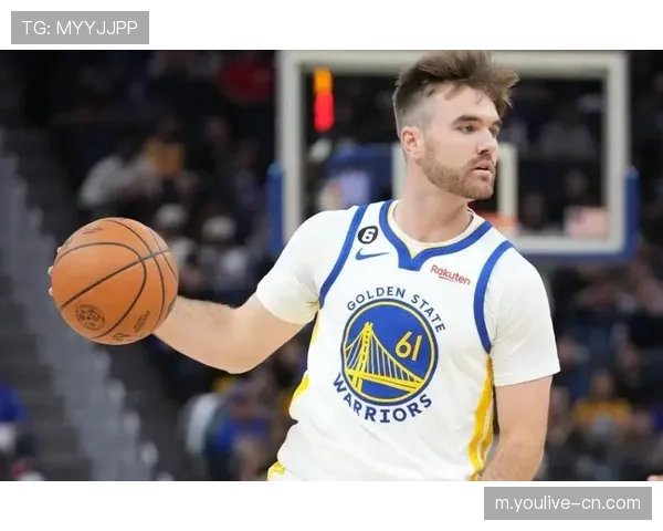 勇士双向合同球员获重用,科尔深度轮换应对主力伤病危机