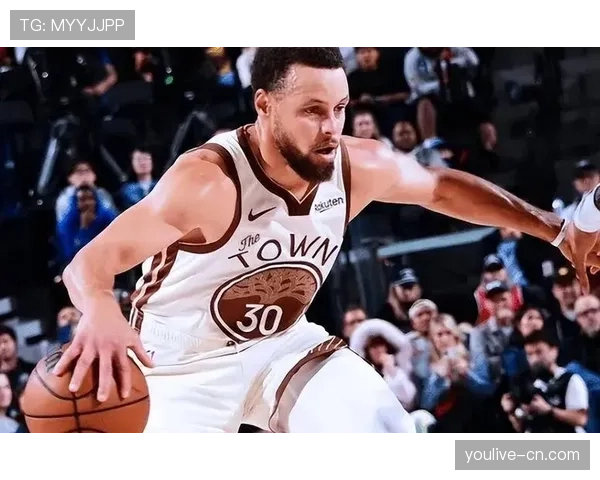 勇士防守效率联盟下游 缺少库里体系攻防两端均显乏力 勇士防守效率联盟下游 缺少库里体系攻防两端均显乏力